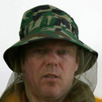 Camouflaged bonnie hat+net
