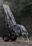 Eckla Han Bouwmeester raincoat for equipment trolley